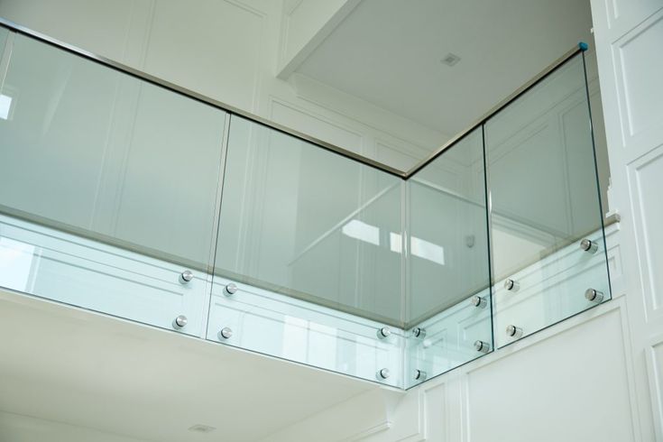 Balustrade din Sticlă Laminată