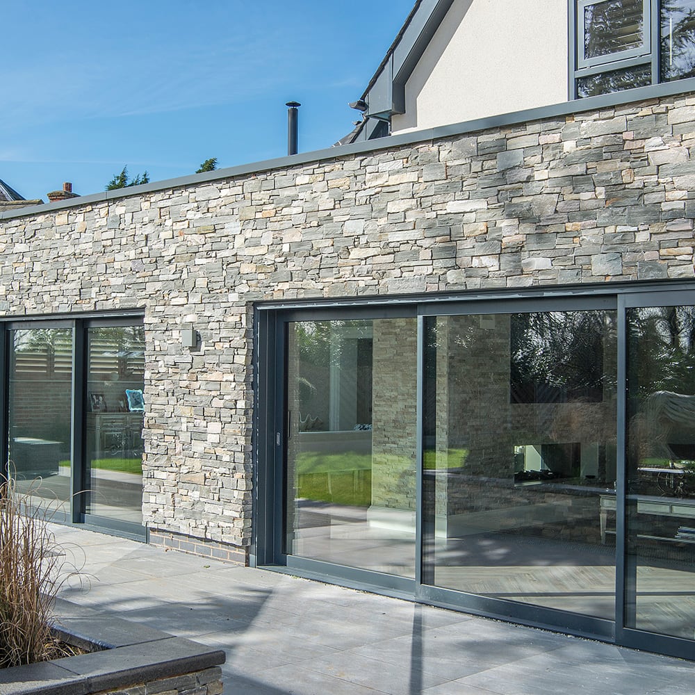 Închidere Culisantă cu Sticlă Securizată