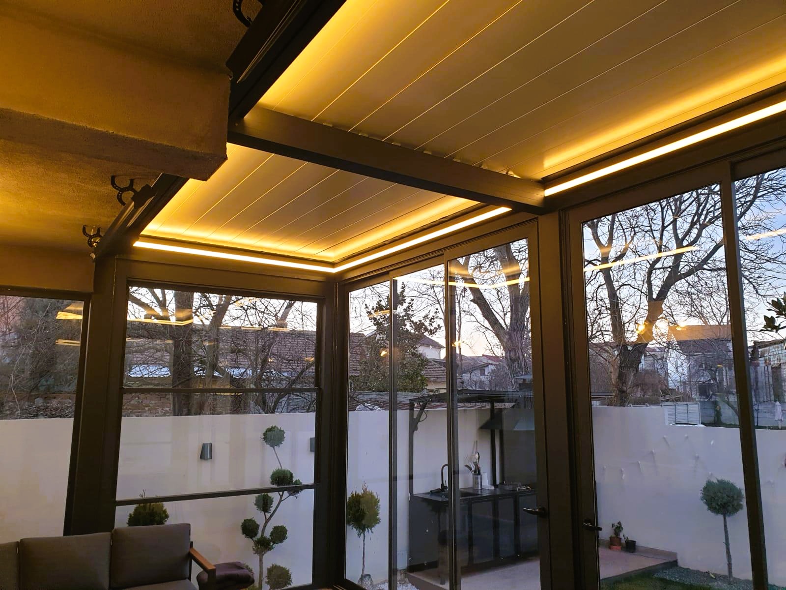 Pergolă bioclimatică 6